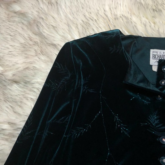 Vintage R&M Richards Petite Dark Green Long Sleeve Velour Holiday Cardigan - Picture 7 of 13